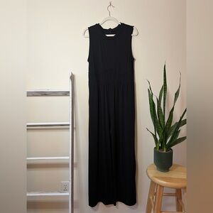 Black Sleeveless Jumpsuit